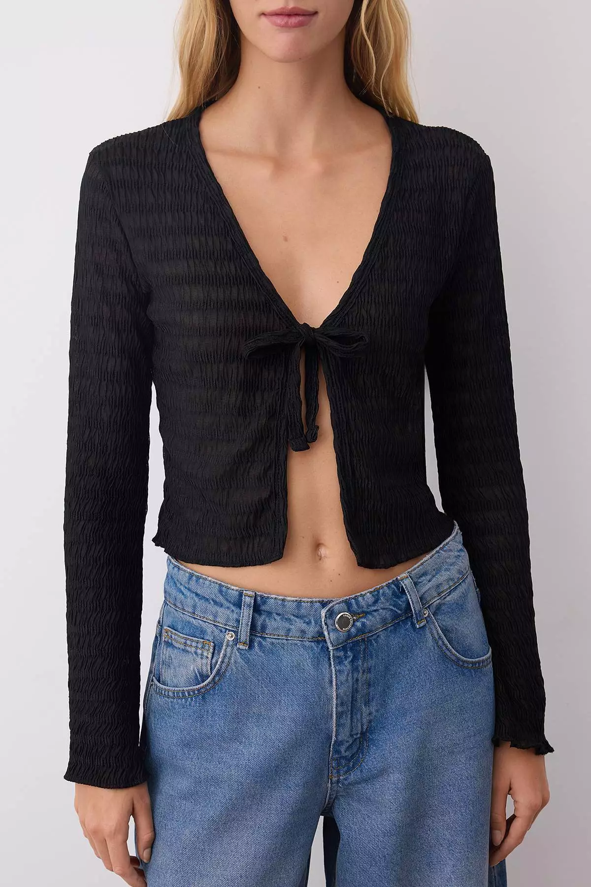 Black Premium Tie Detailed Textured V-Neck Flexible Knit Blouse Twoss23Bz00796