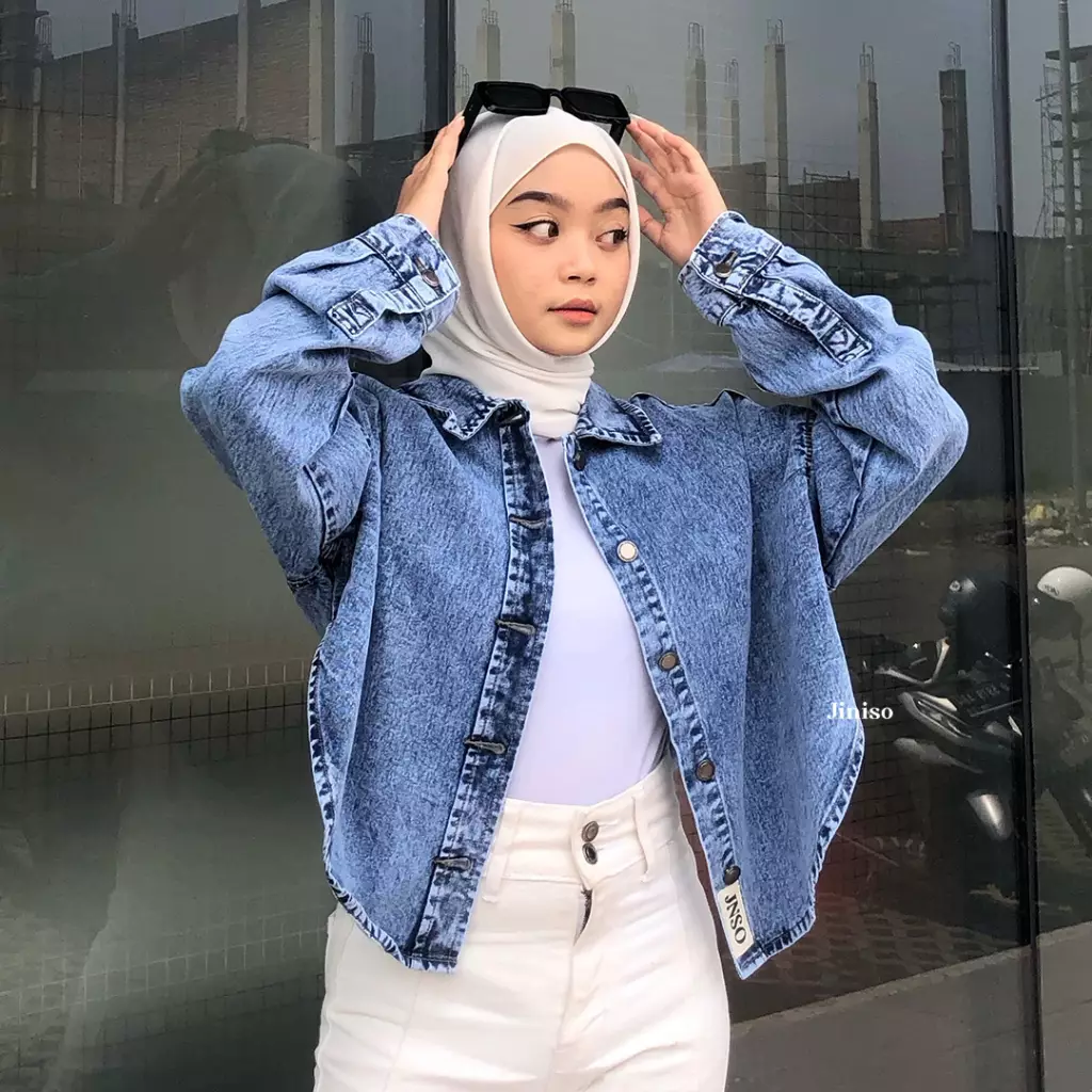 Jaket Crop Jeans Oversize Belle Basic Blue Acid