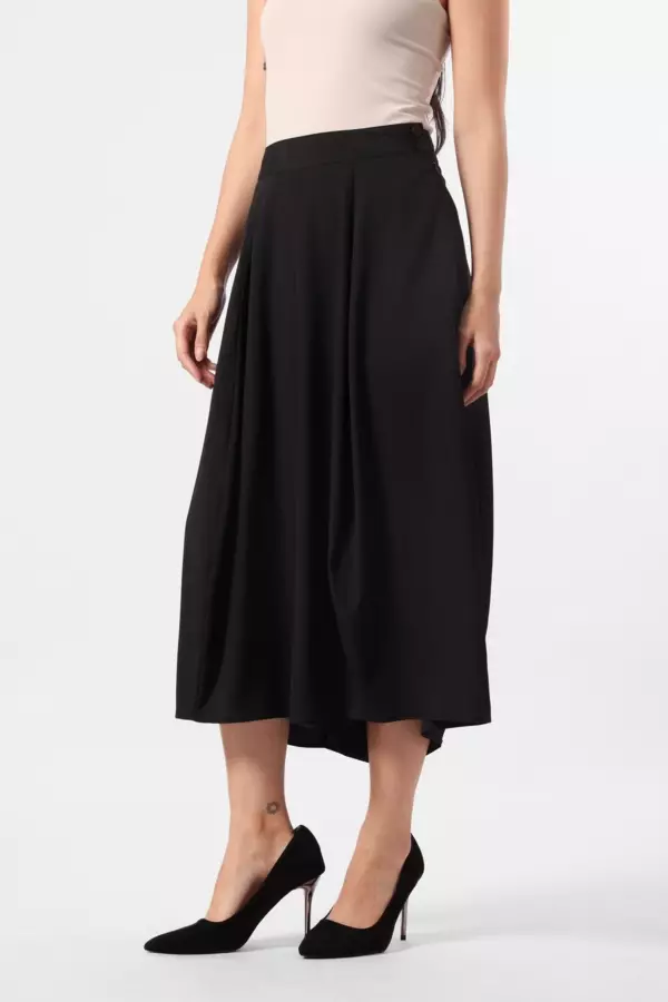 MINIMAL - Lola - Pleated Wide Culottes - Black Colour Black