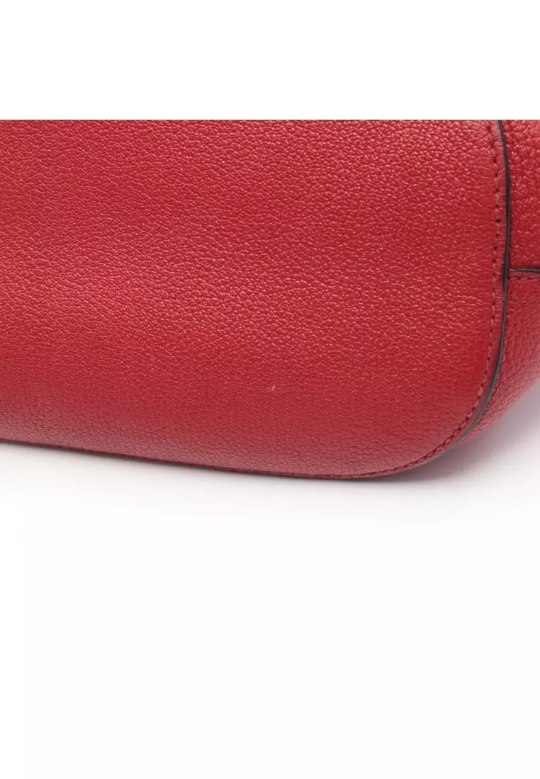 Pre-Loved MIU MIU MADRAS Madras Shoulder bag leather Red