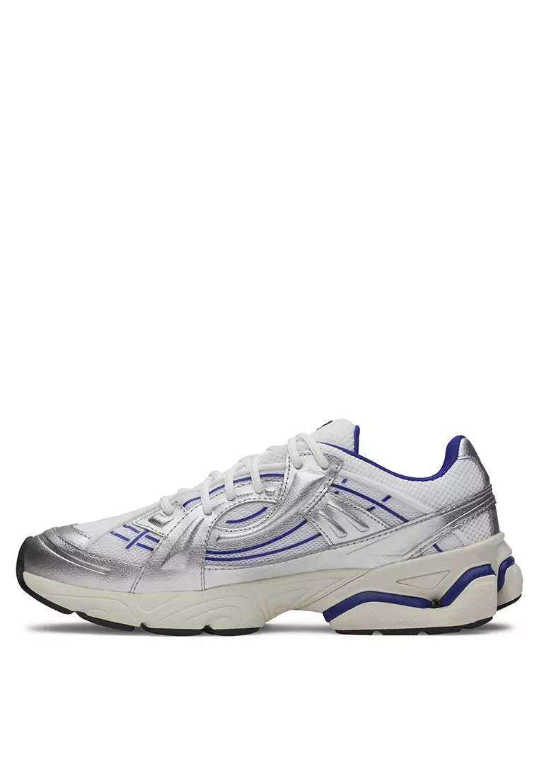 Sola Shoes