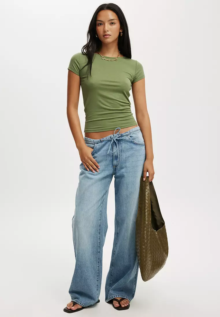 Sunday Boat Neck Short Sleeve Top