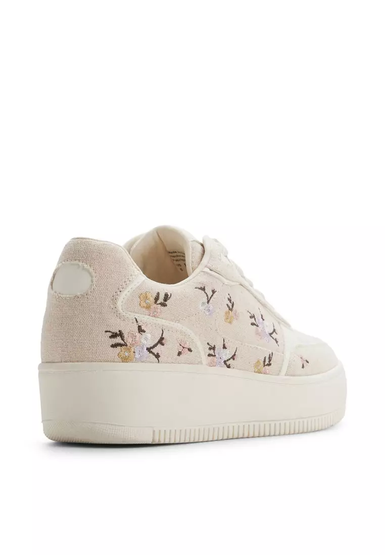 Freshy Low-Top Sneakers