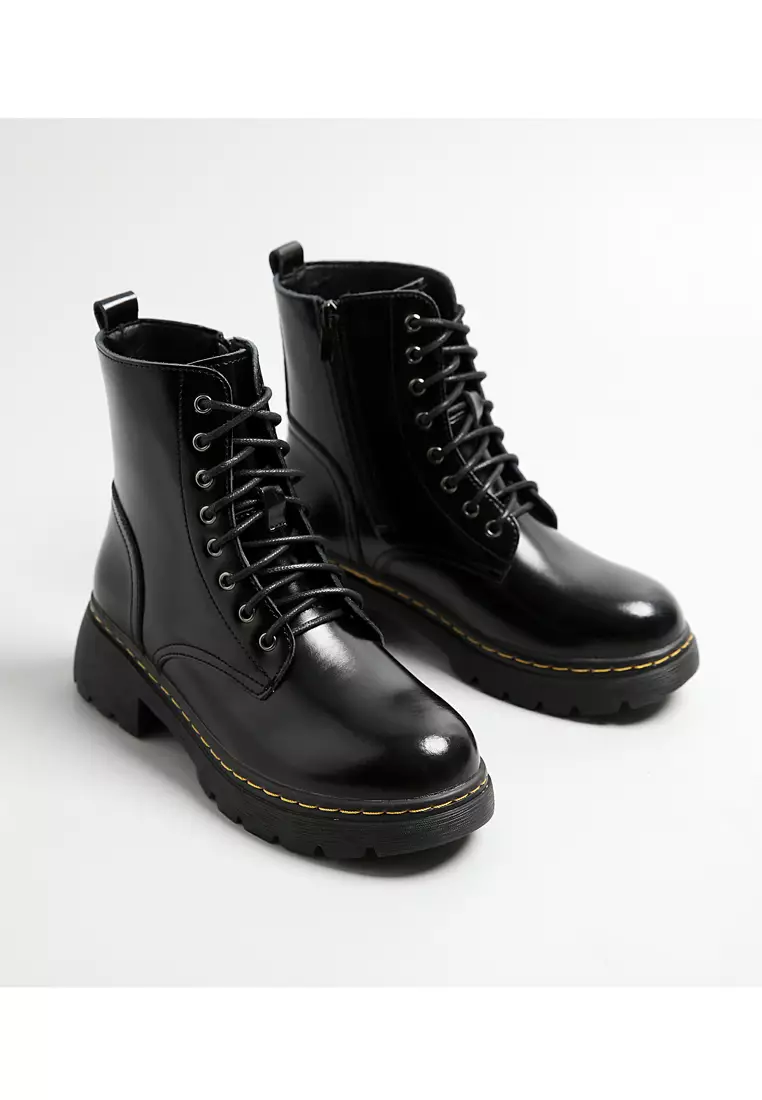 Platform Leather Martin Boots MZ85770