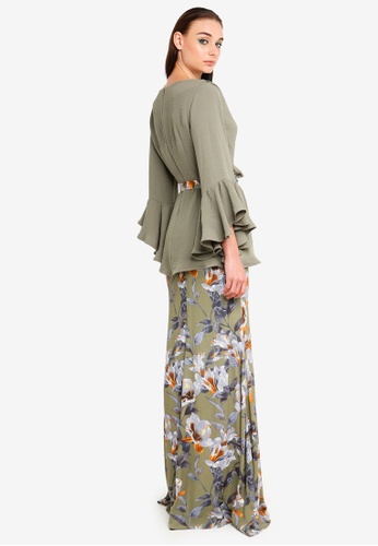 Buy Iris Ruffled Sleeve Kurung from Justin Yap Collection in orange and Multi at Zalora