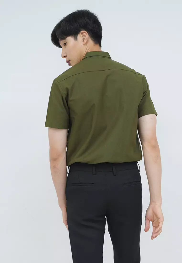 Kemeja lengan pendek pria formal slim fit hijau army houseofcuff