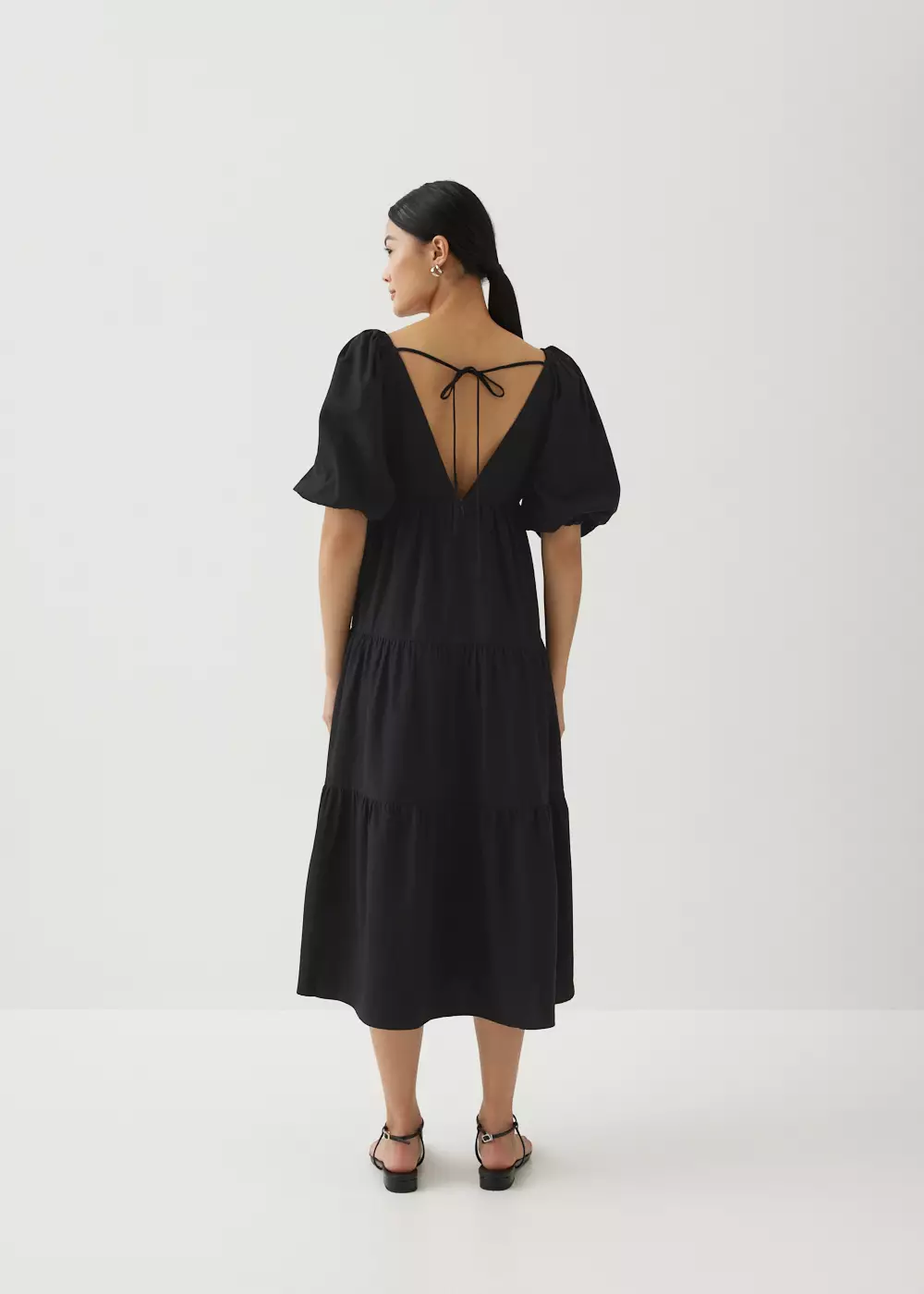 Dress Wanita - Katrine Padded Tiered Maxi Dress