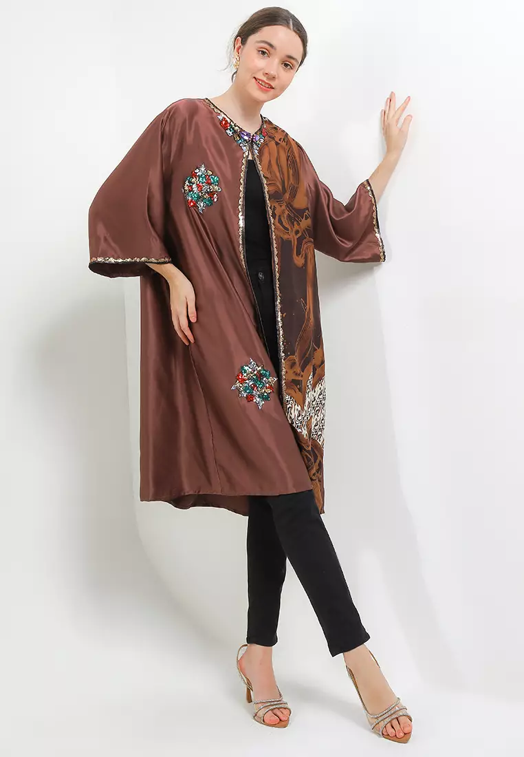 Coat Panjang Lukisan