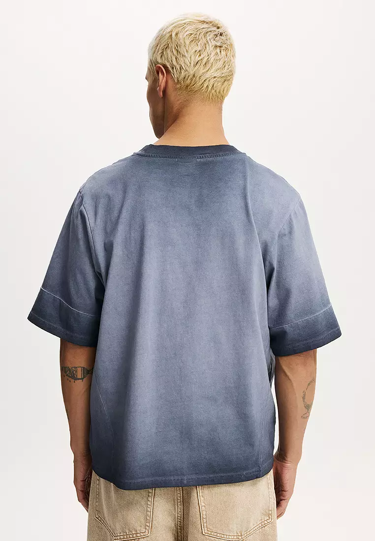 Cropped Fit Y2K T-Shirt