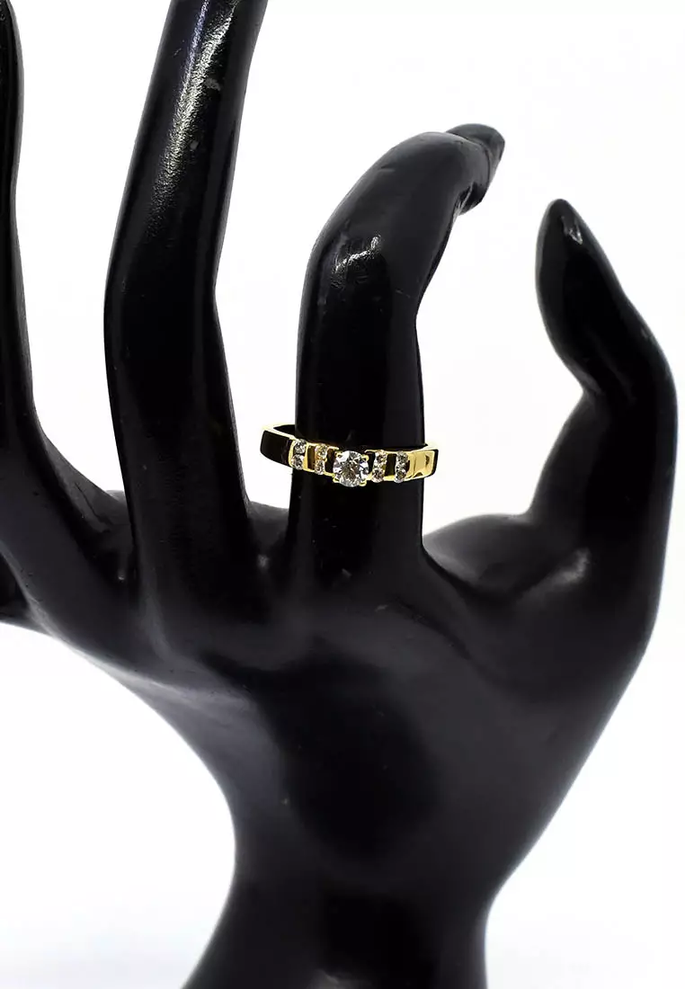 14K Italian Made Yellow Gold Lady Ring with Diamonds