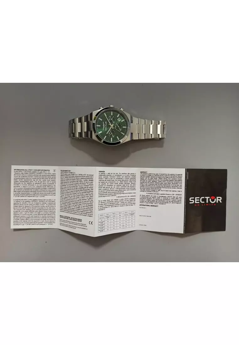【2 Years Warranty】Sector C300 Green 42mm Men's Quartz Watch with Steel Strap R3273301002