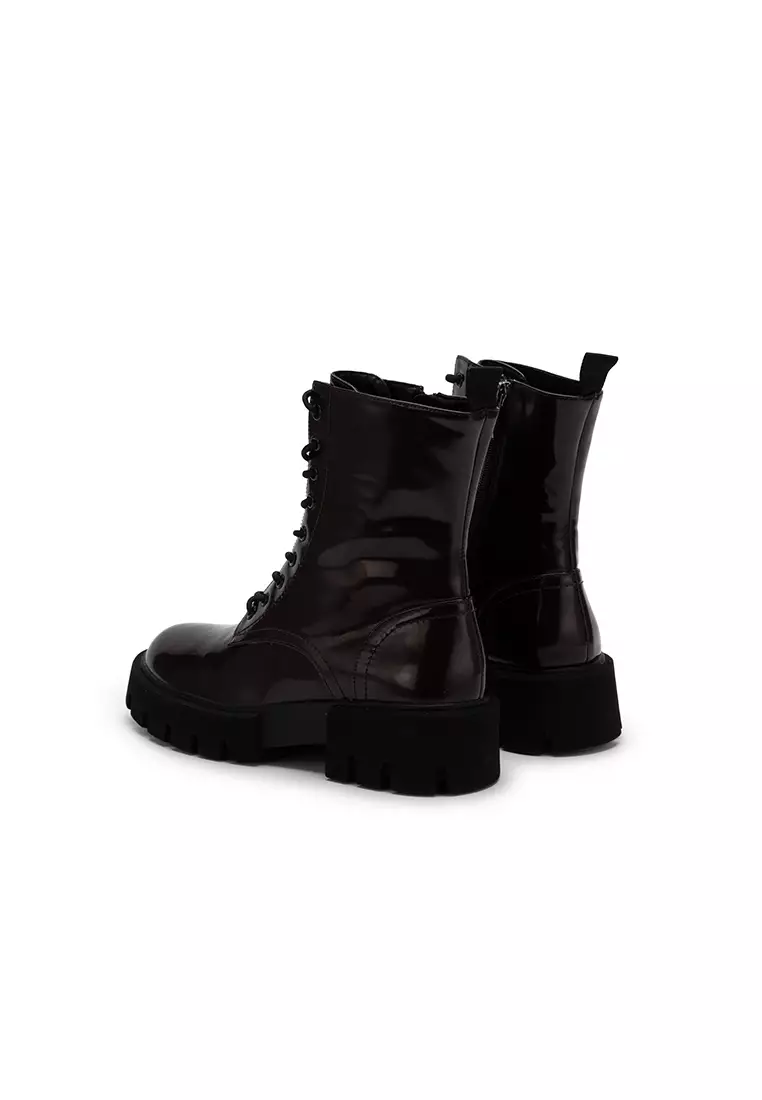 CLASSIC PLATFORM LACE-UP BOOTS