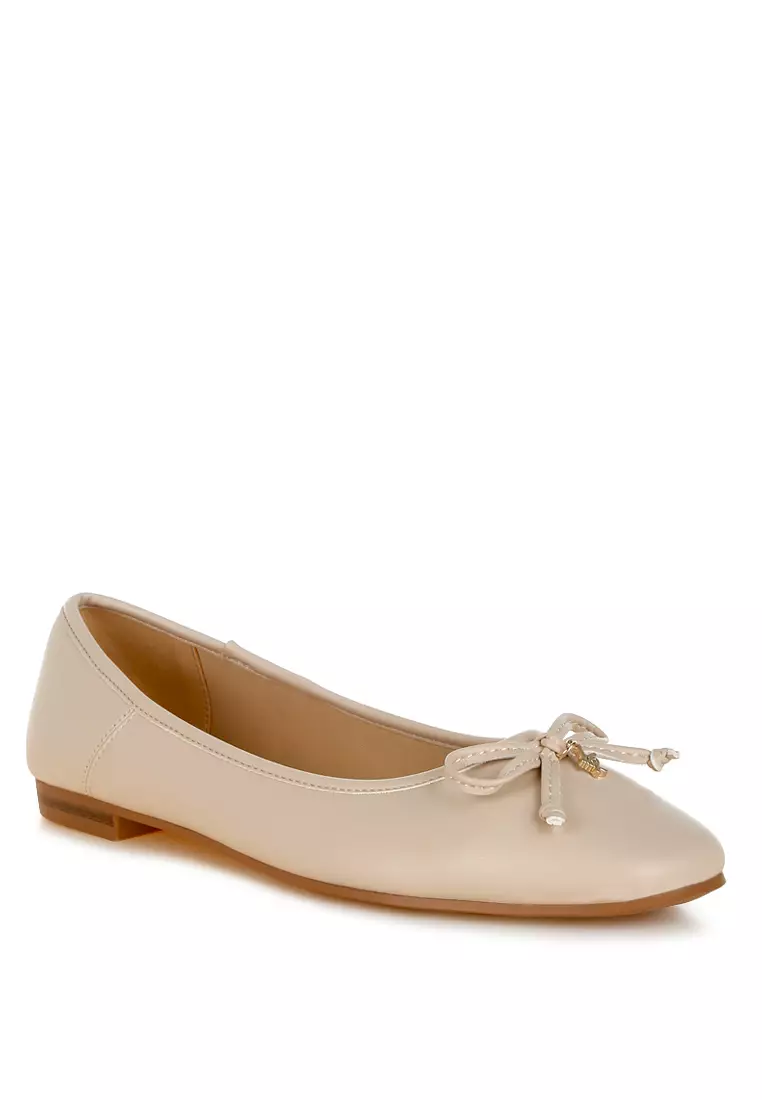 Faux Leather Casual Ballerinas in Beige