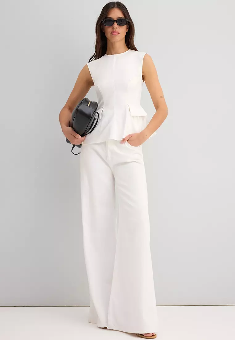 Ecru White Cotton Gabardine Peplum Fitted Pocket Detailed Woven Blouse TWOSS25BZ00538