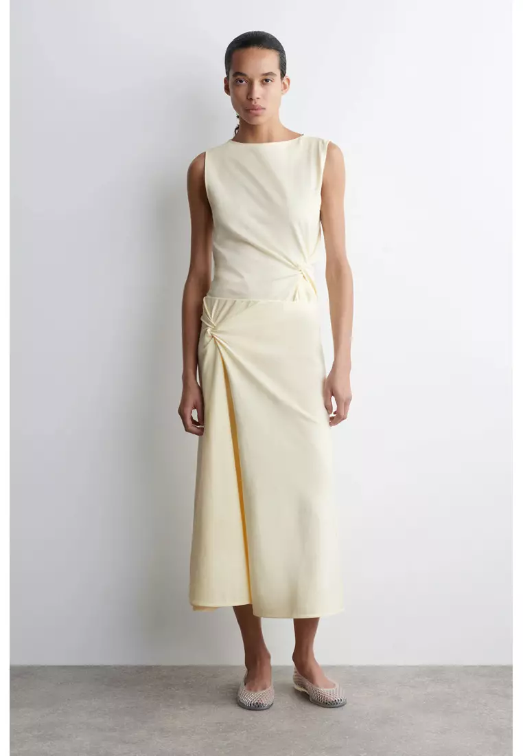 Buy COS TWIST-DETAIL TOP 2026 Online | ZALORA