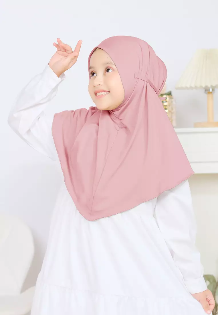 Cotton Bee - Alisha Hijab Instan Anak | Bergo Kerudung Tali Anak - M