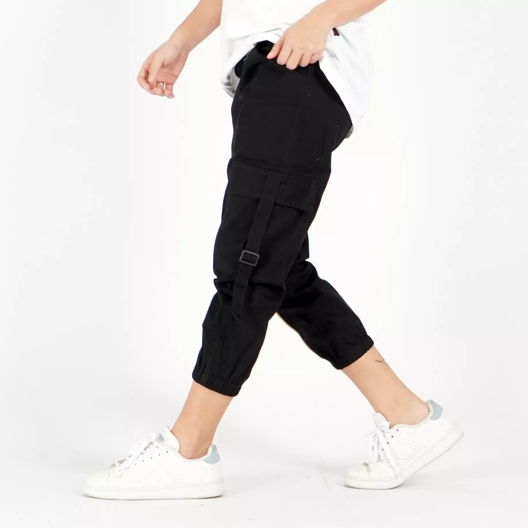 Fira Cargo Jogger Pants Celana Cargo Wanita 3/4 Cargo Joger Celana Ankle Wanita - HITAM
