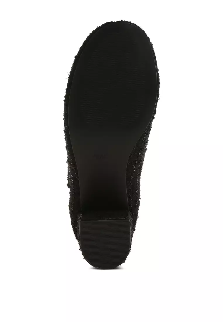 Sandal Mary Jane dari bahan Tweed berwarna hitam