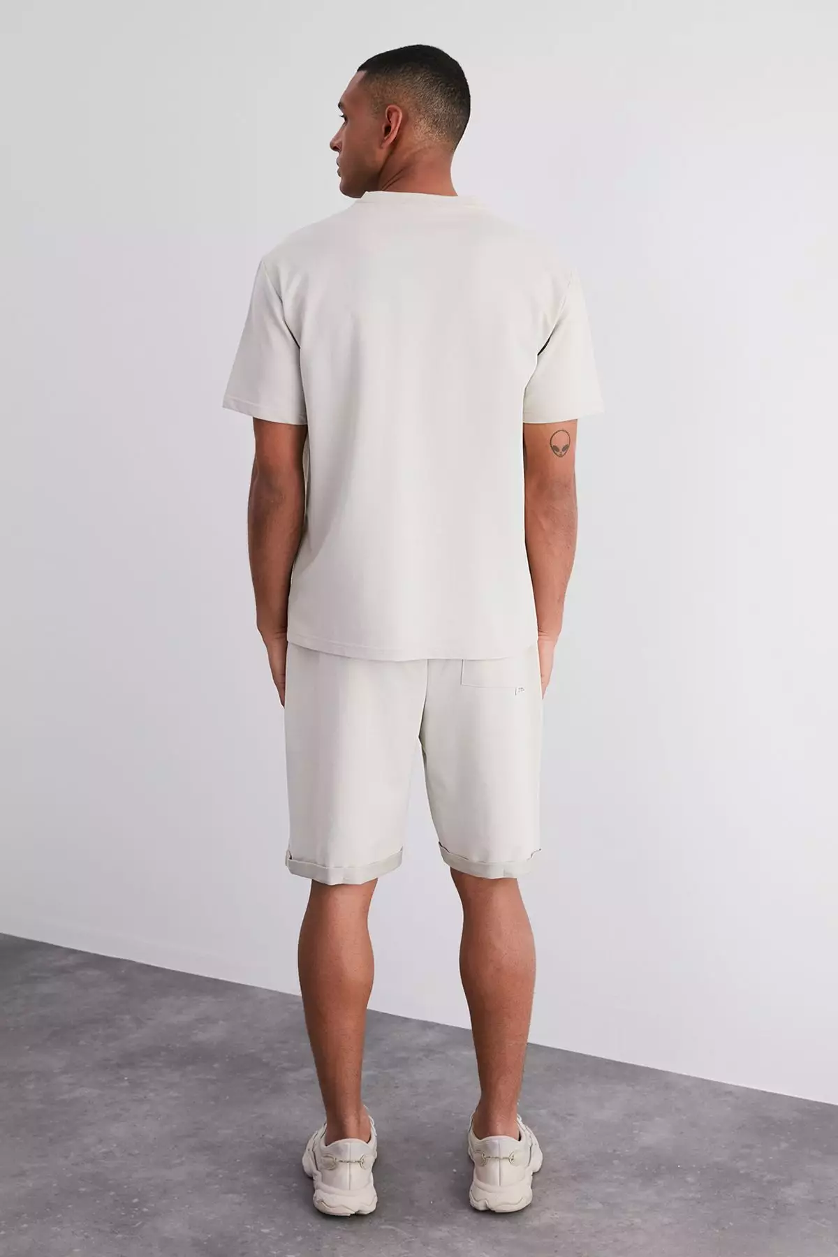 Oversize/Wide Cut City Embroidered Tracksuit Set