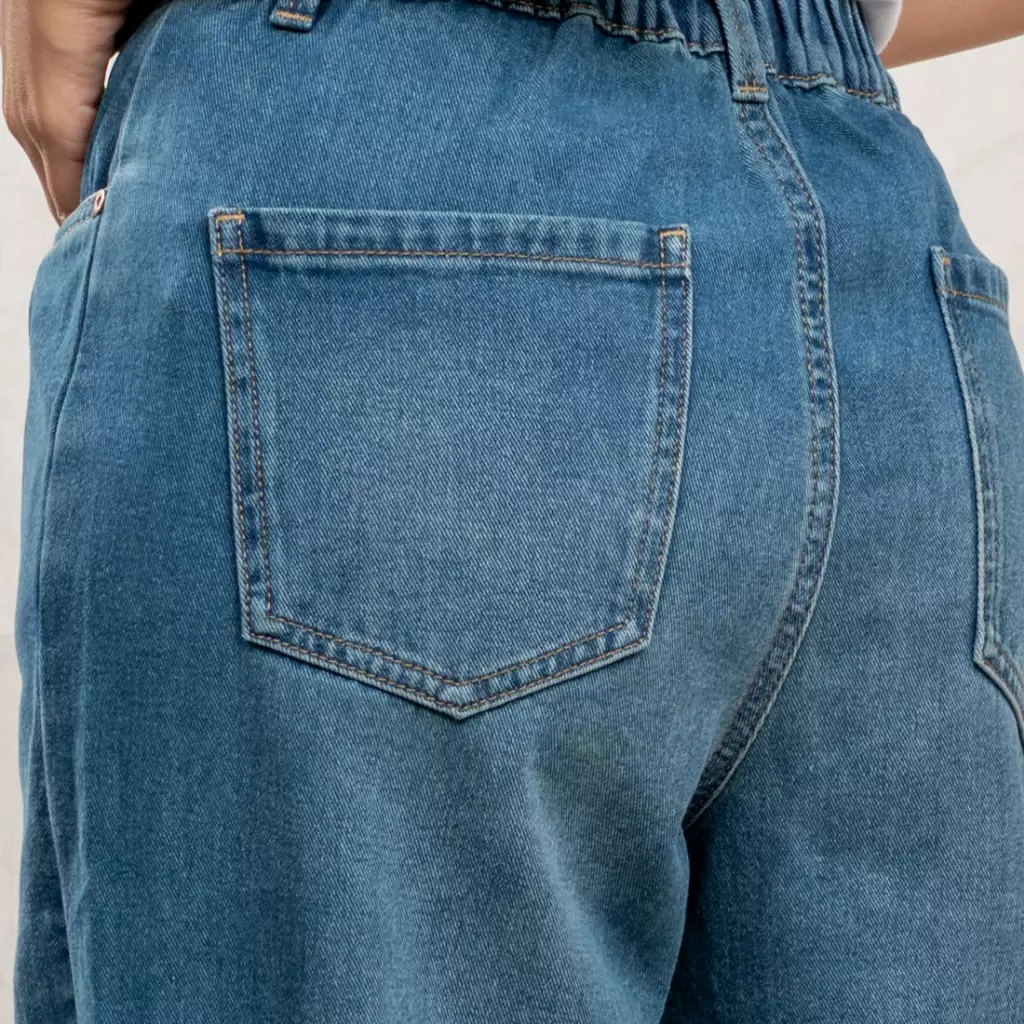 C2 Zelena Blue Straight Cut Jeans Wanita -   Loose Jeans Wanita