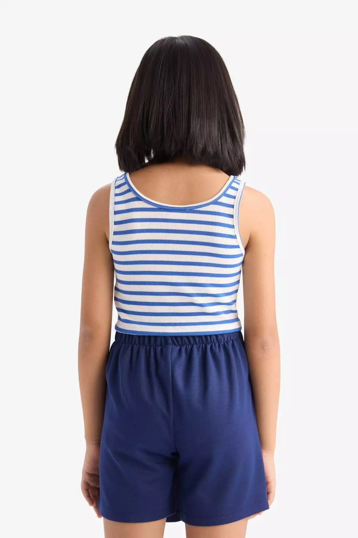 Girl's Crew Neck Striped Undershirt Z7814A625Hs