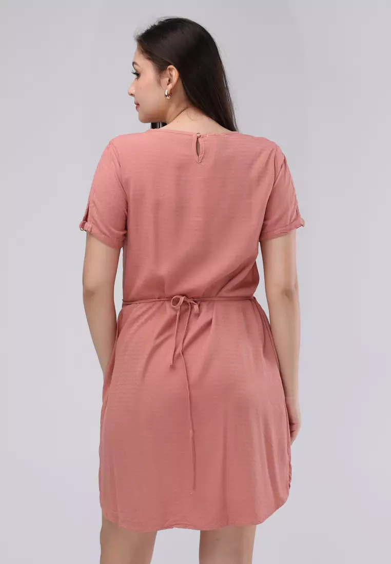 Textured Woven Short Sleeves Dress