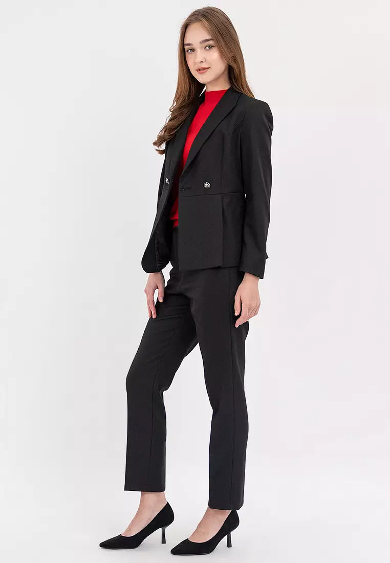 Chic Suit Blazer with Pants
