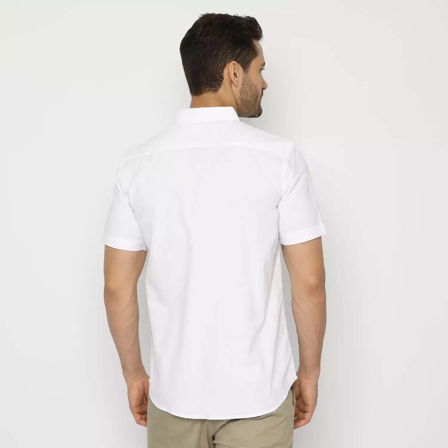 Platini Kemeja Putih Pria Lengan Pendek Basic Katun Oxford  63200