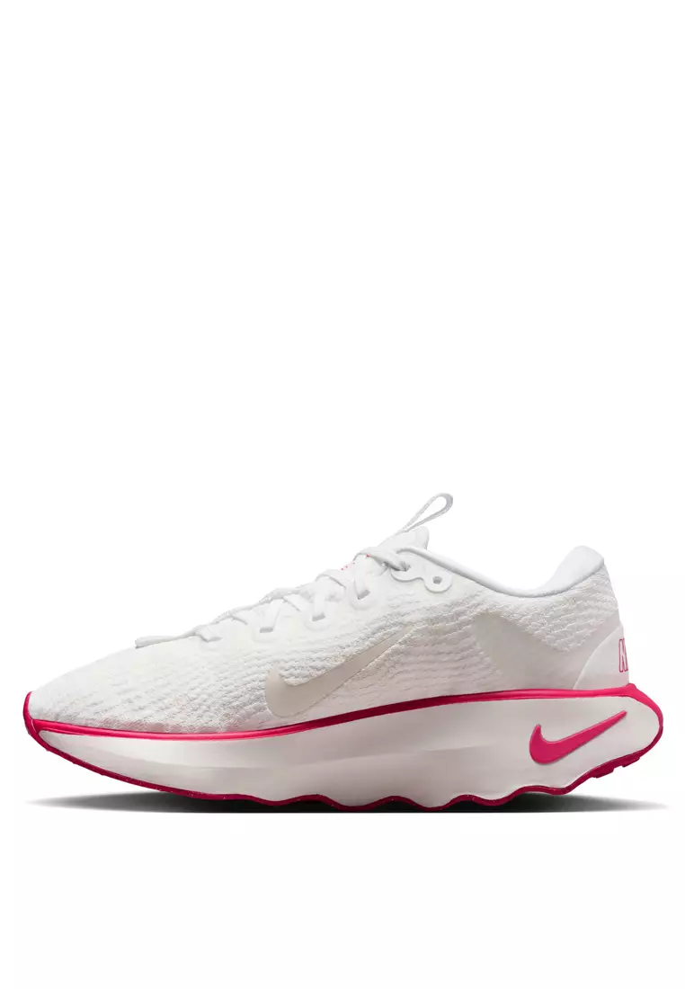 Motiva Walking Shoes