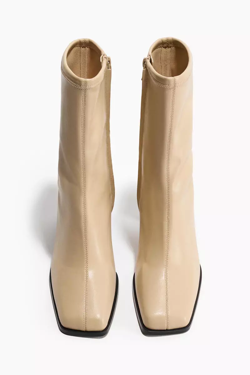 Block-heeled ankle boots