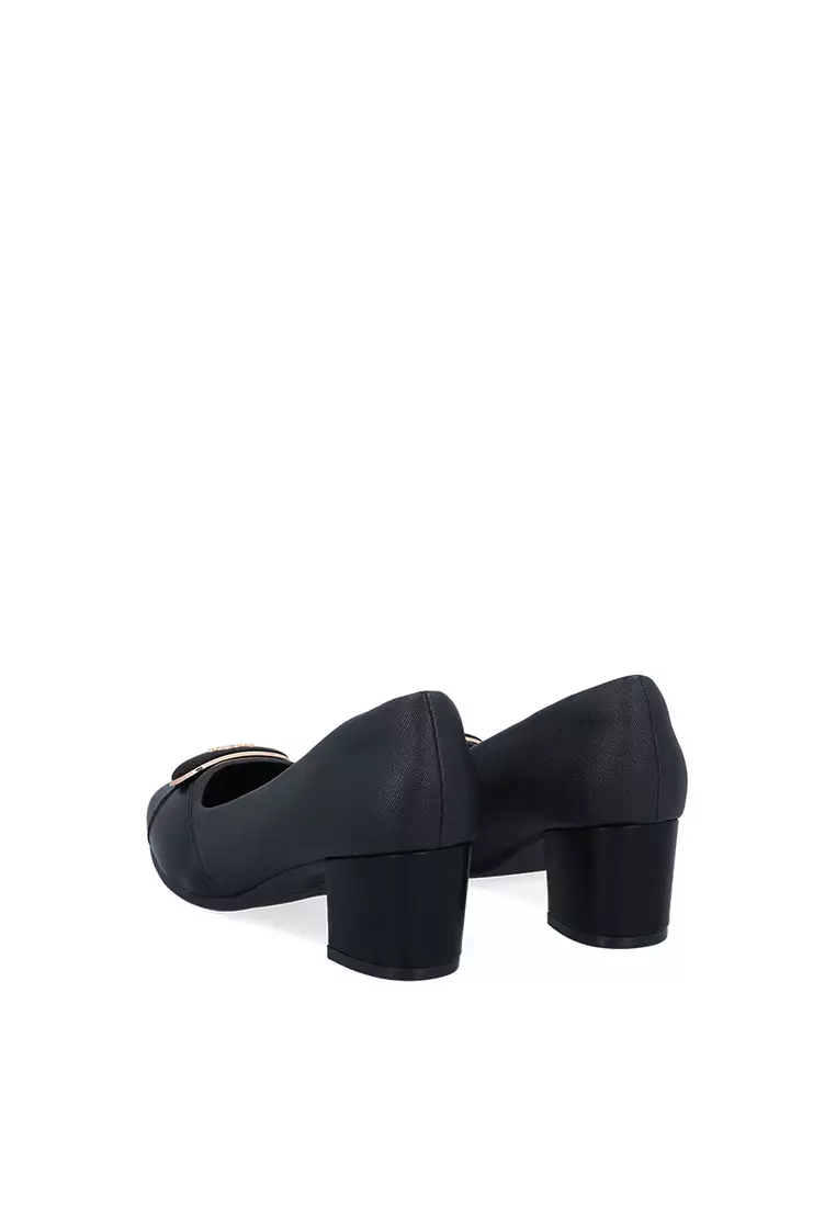 Black CR Vera Square-Toe Sleek Pumps