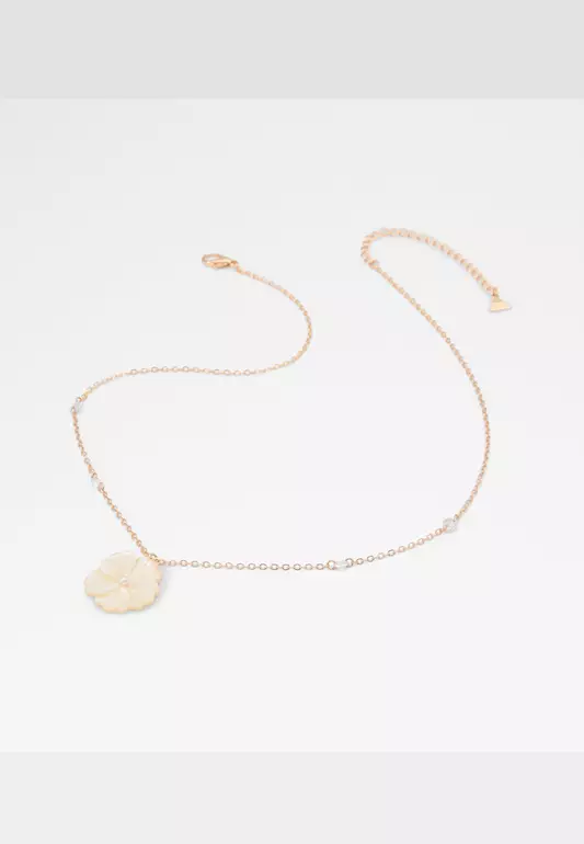 Magnollia Single-Strand Necklace