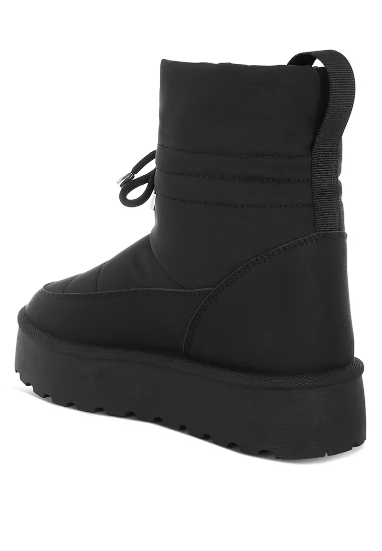 Sepatu bot salju tebal dengan pergelangan kaki tinggi berwarna hitam