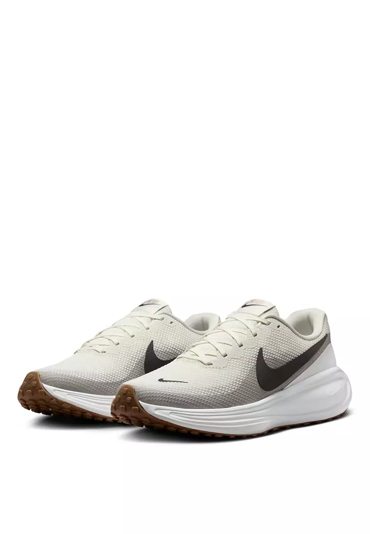 Revolution 8 Road Running Shoes