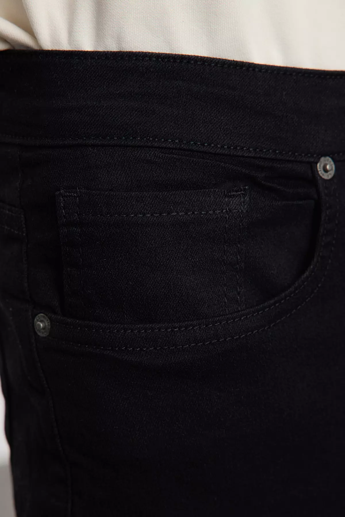 Mid Waist Skinny Jeans