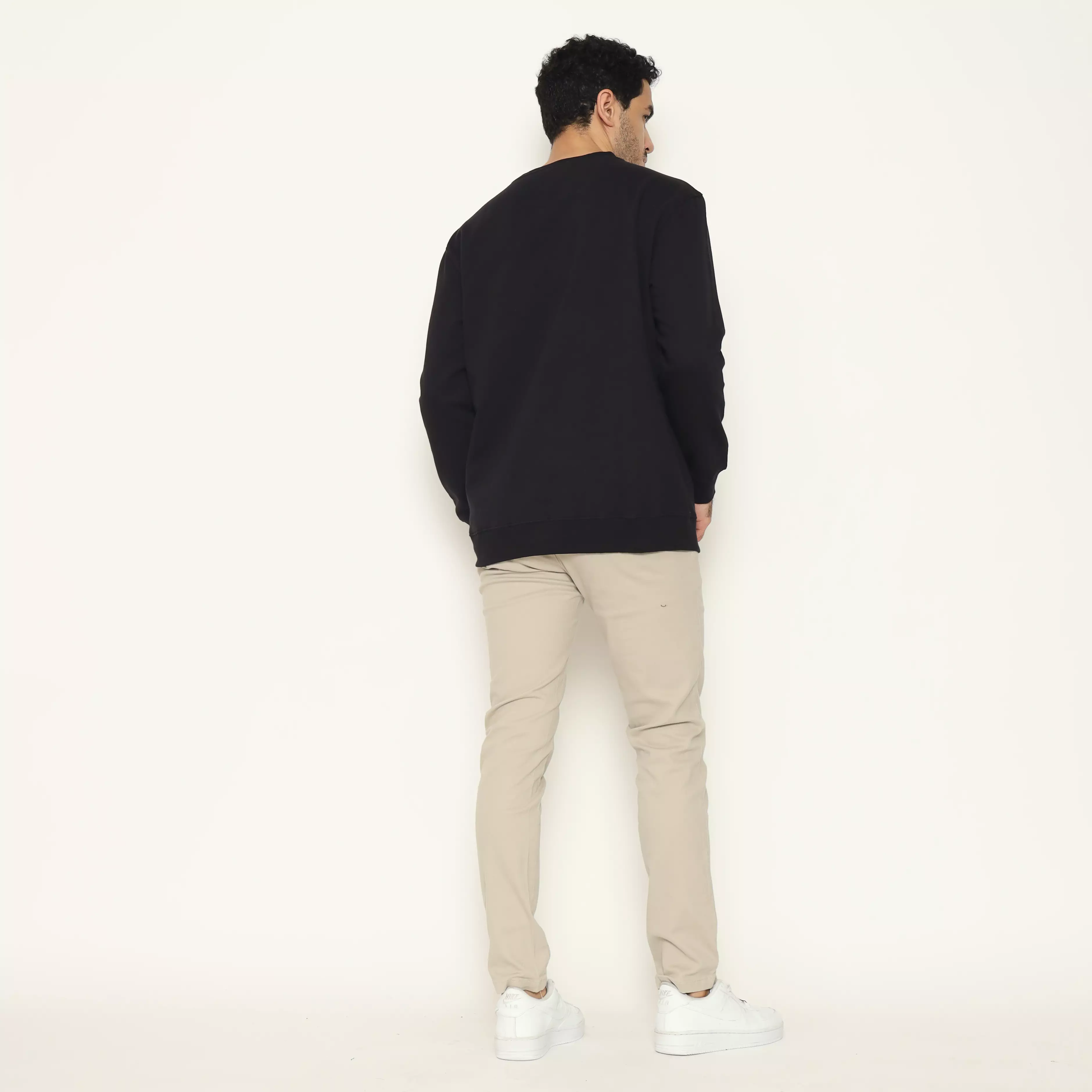 AMK Sweater Crewneck Panjang SW Kendrick L/S Black