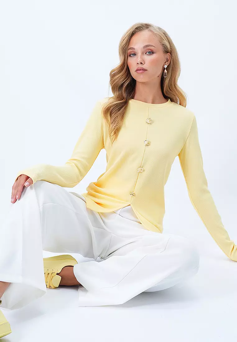 Buy Alacati Front Slit Button Detailed Blouse 2026 Online | ZALORA ...