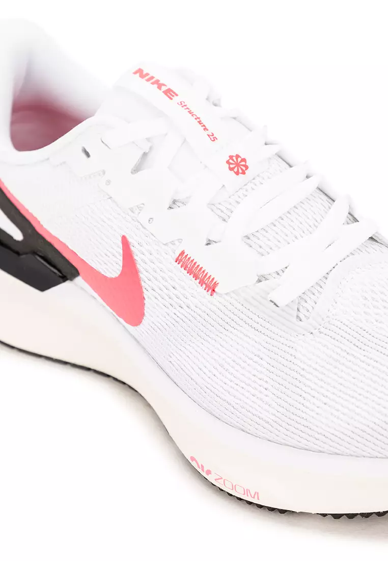 Structure 25 Running Shoes
