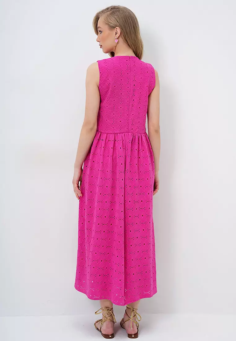 Women's Fuchsia Hidden Zipper Sleeveless Premium Guipure Dress Alc-X14143