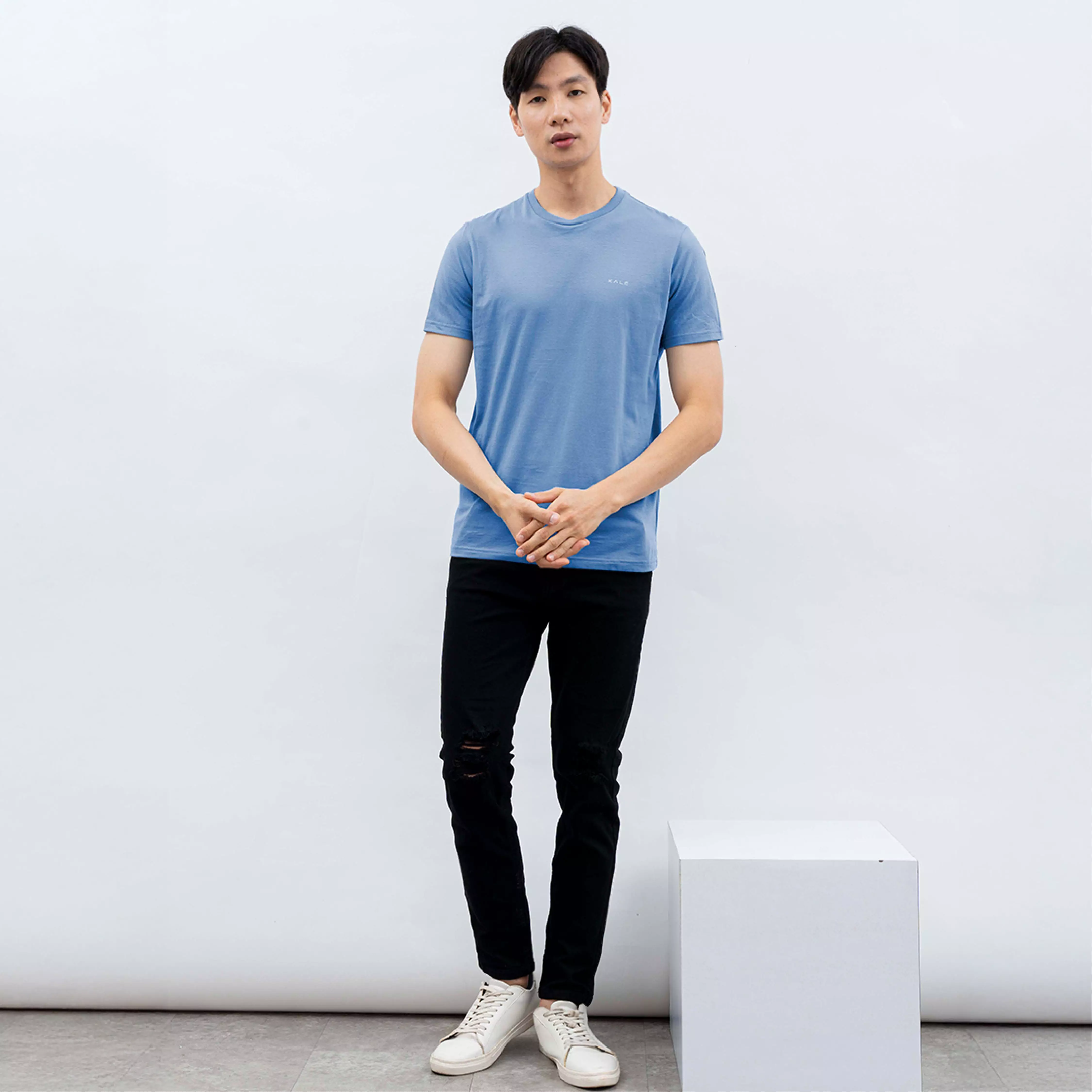 Kale Arion Steel Blue / T-Shirt Pria Lengan Pendek / Unisex