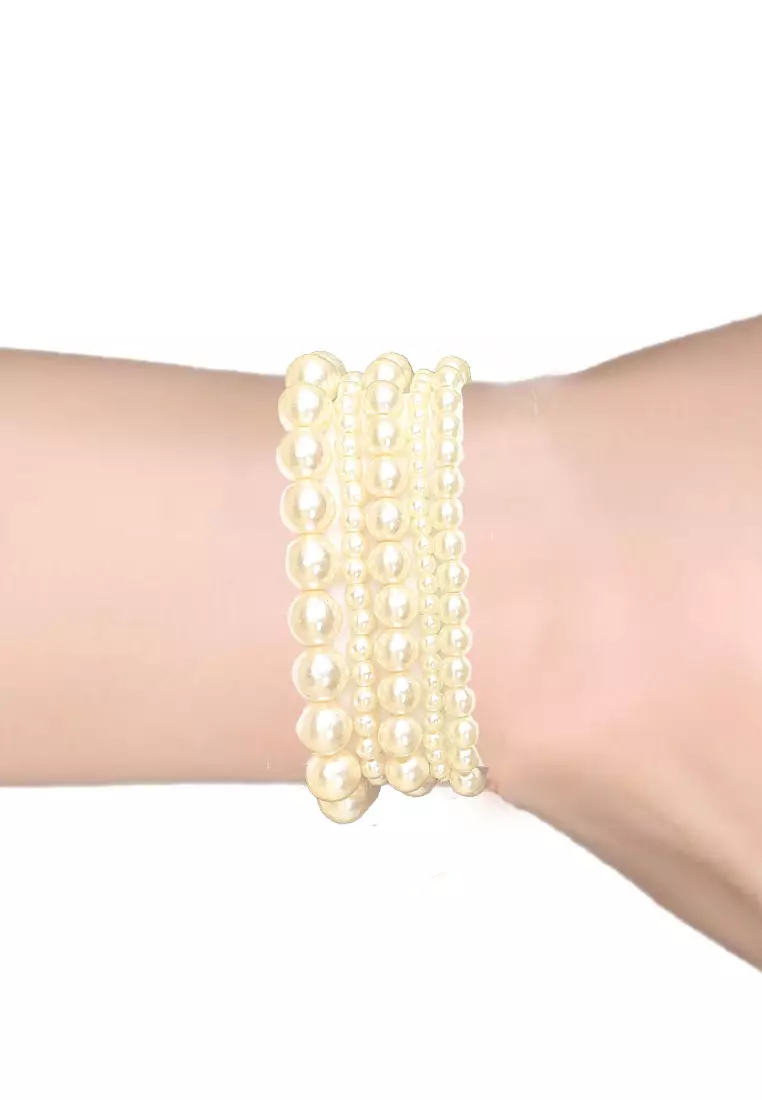 Pearl White Bracelet Set