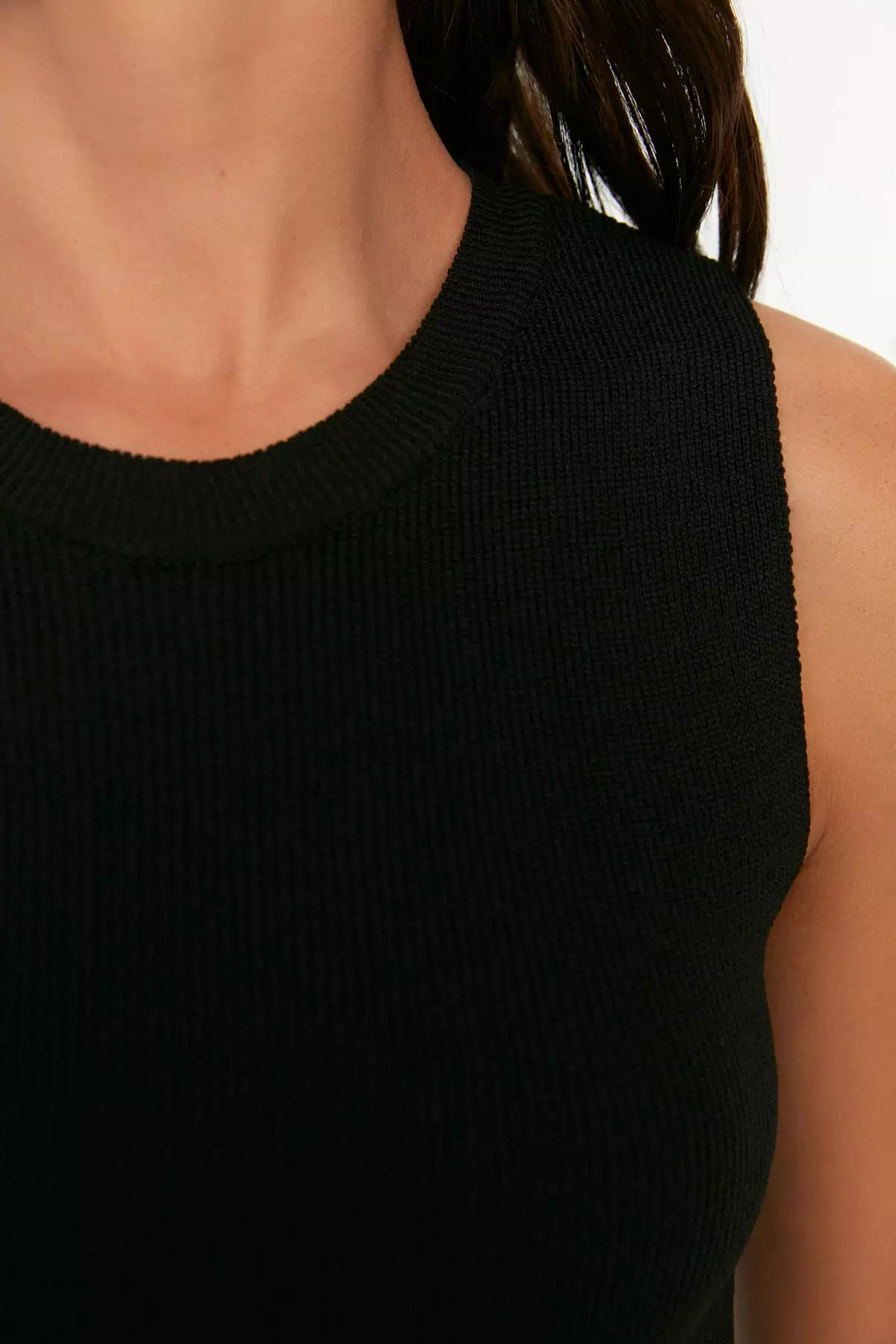 Crew Neck Knit Tank Top