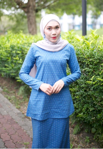 Buy Stella Kurung Modern from Kamelia in Blue only 179