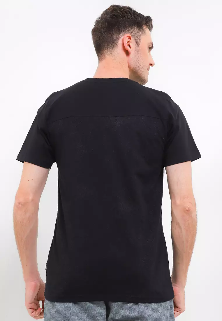 Cutting Slim Fit T-Shirt