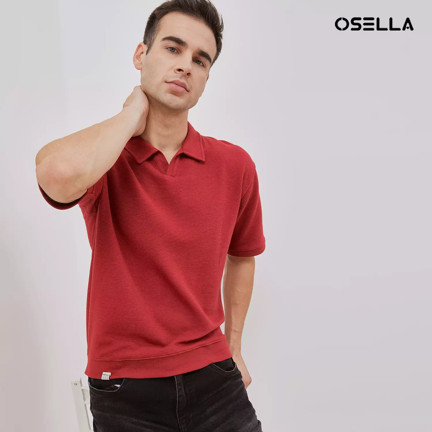 Osella Oliver Short Sleeve V-Neck Polo With Fancy Fabric 20214007 | Kaos Polo Lengan Pendek Pria