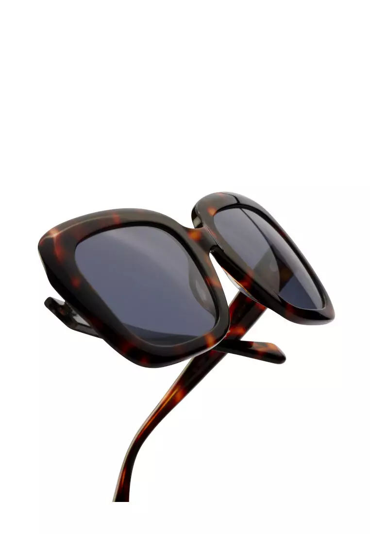 HAWKERS Carey Night BUTTERFLY Sunglasses for Women, Female. Official Product Designed in Spain
