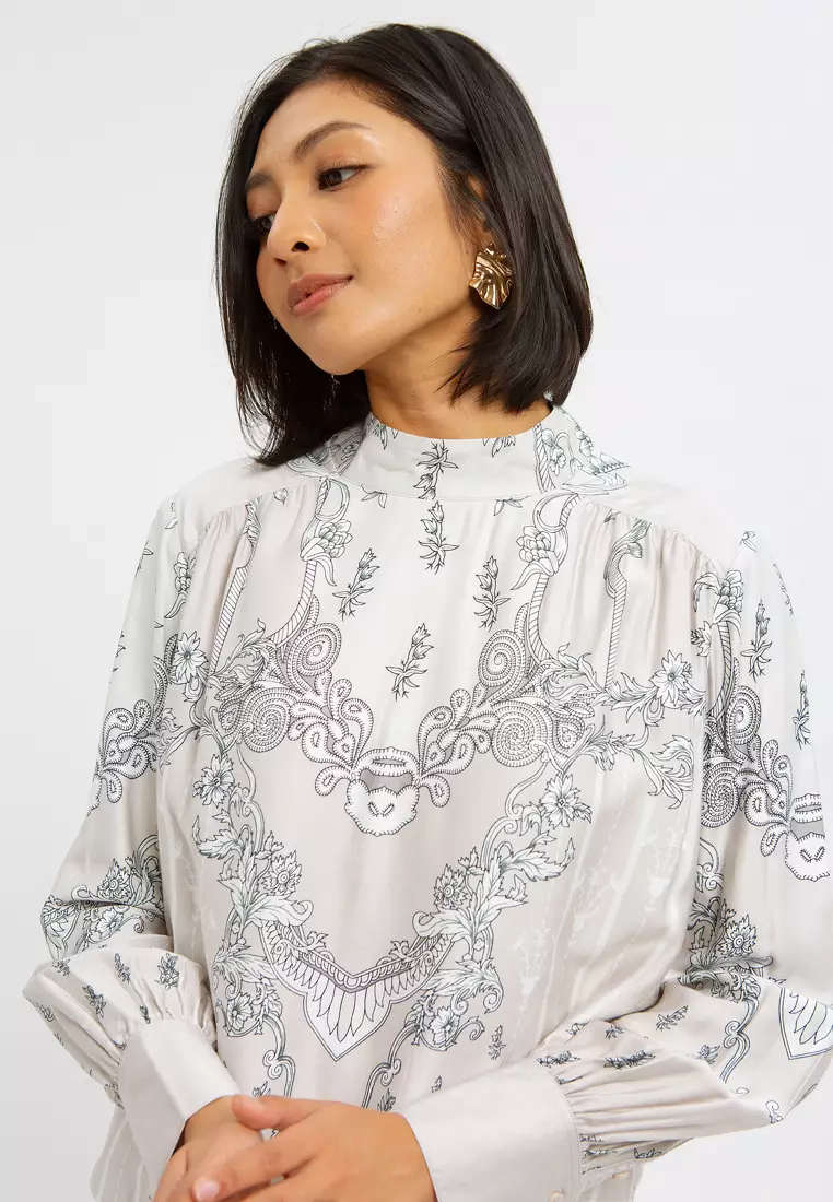 Minimal Top Saida Smoke Grey