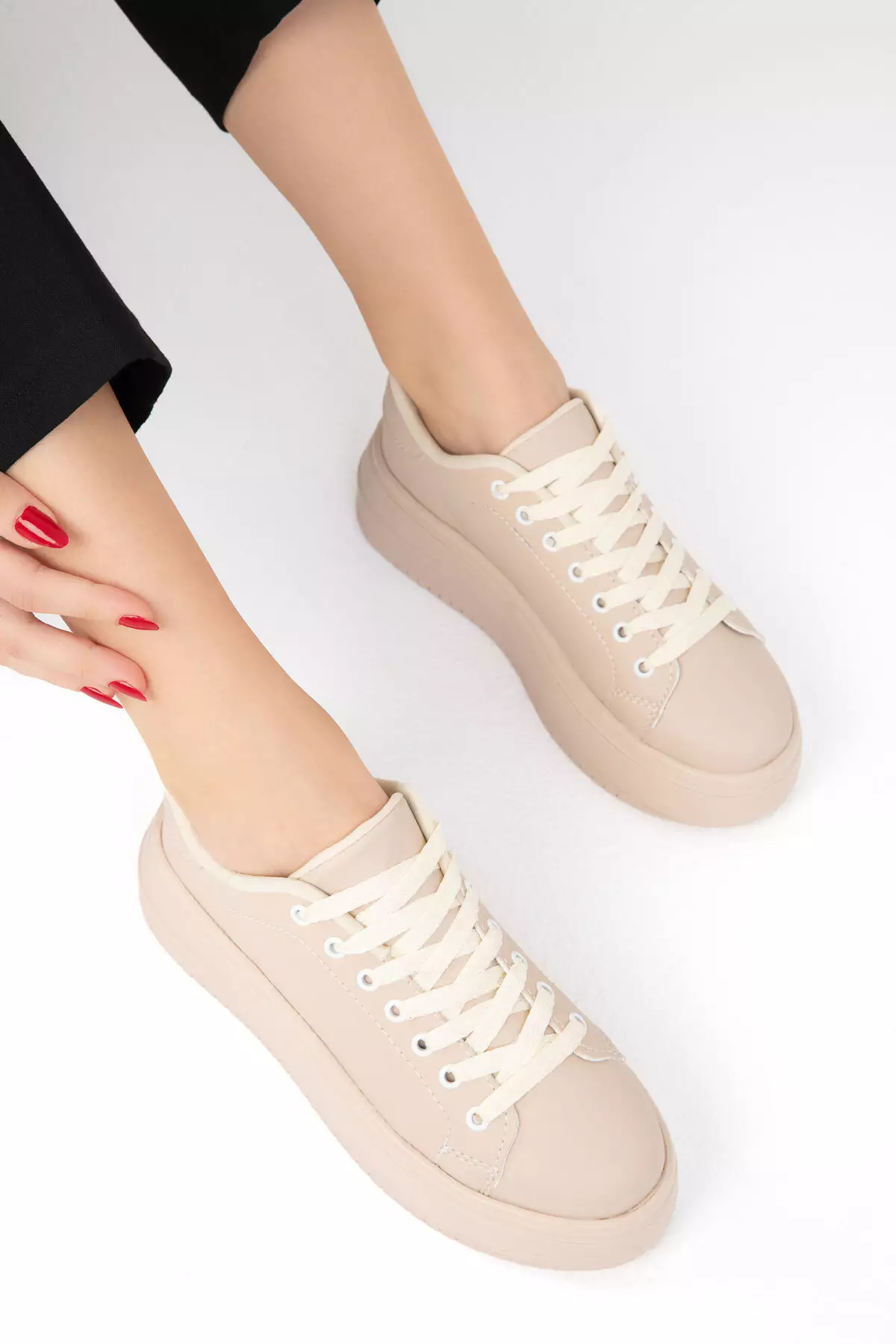 Women's Sneaker Ten 19683