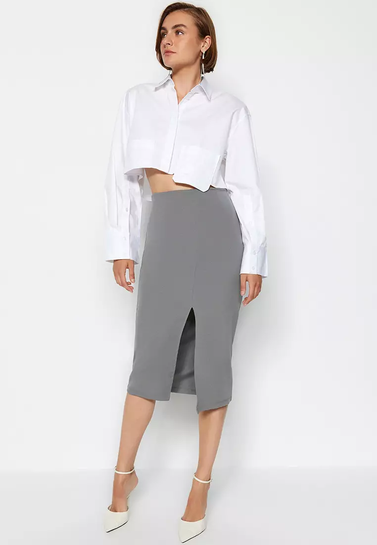 Textured Crepe Knitted Skirt