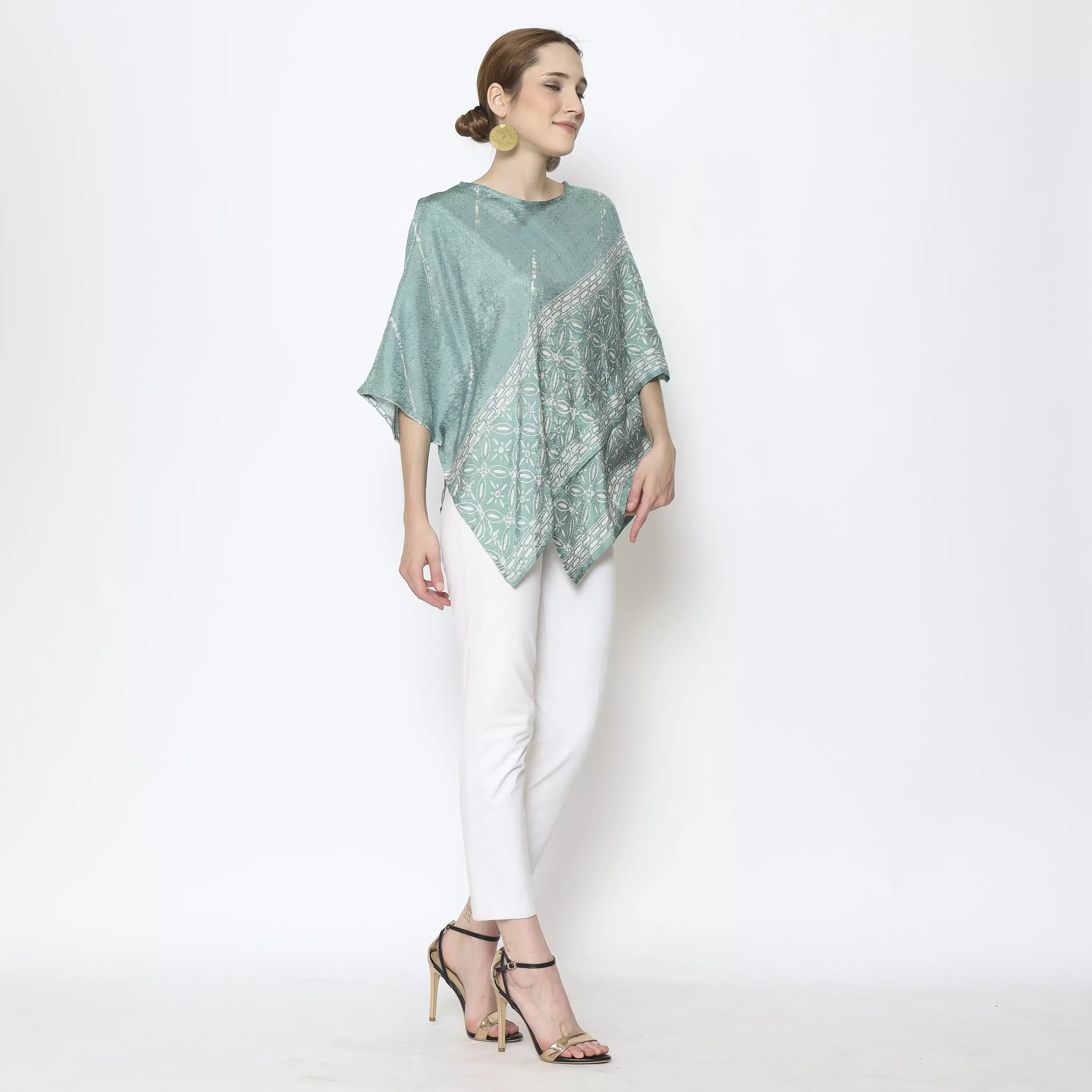 Rinjanie Batik - Blouse Batik Wanita Kekinian - Blouse Zigzag - Blouse Asimetris - Batik Kantor Modern - Greentea Series